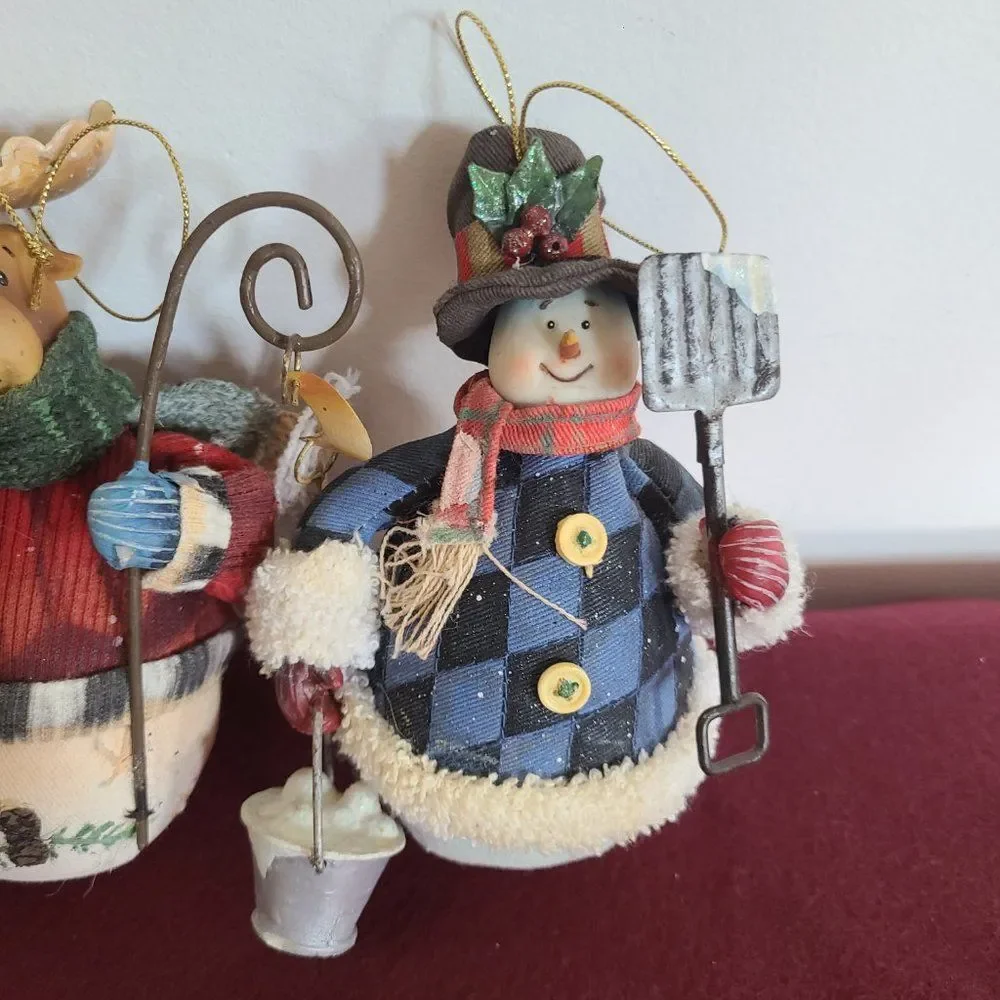 Vintage Fabric Mache Holiday Winter Christmas Ornaments Snowmen & Moose Set of 4